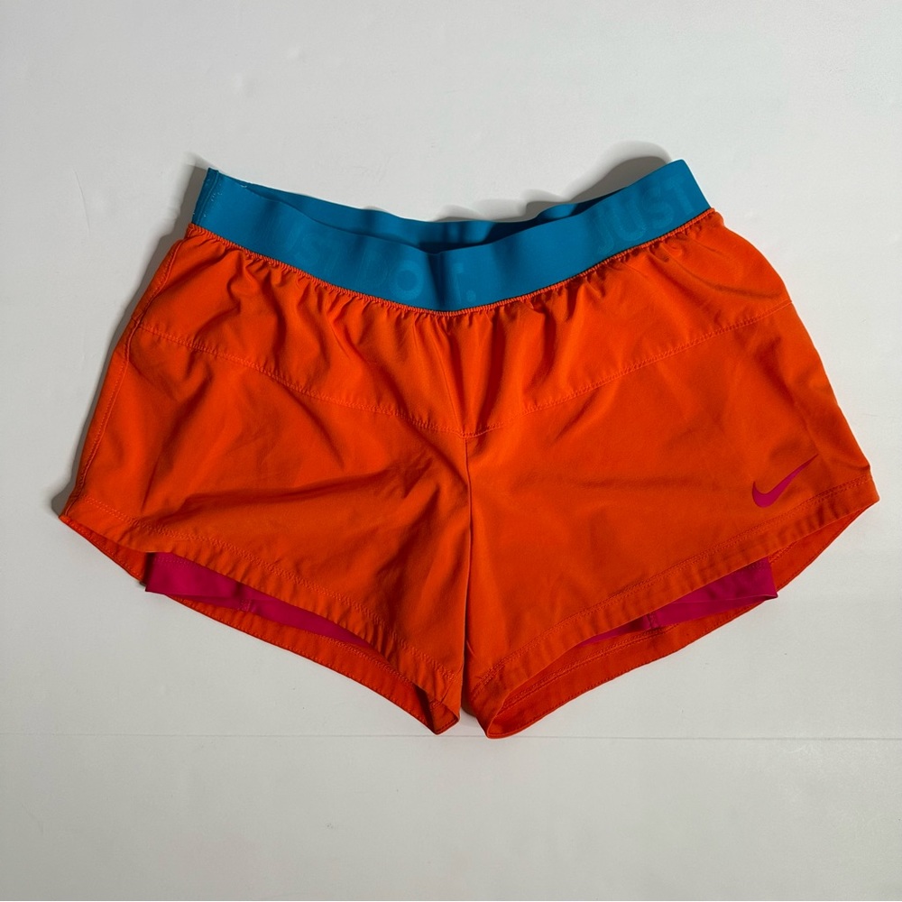 NIKE 2 in 1 Dri Fit Womens Running Shorts Size Medium